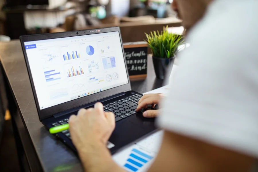 Horse Racing Data Dashboard